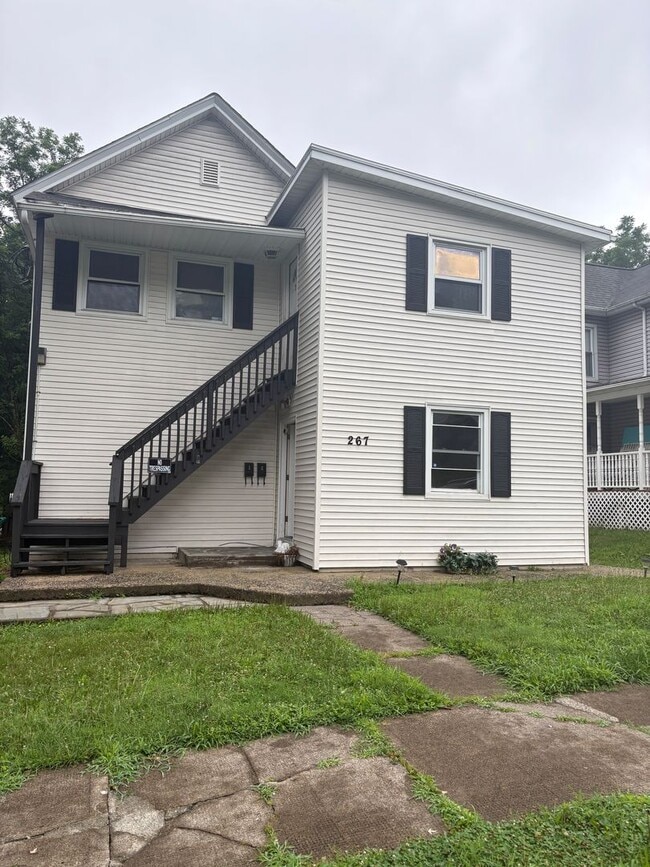 Building Photo - 267 Brodhead Ave Unit 267 Brodhead Ave #2