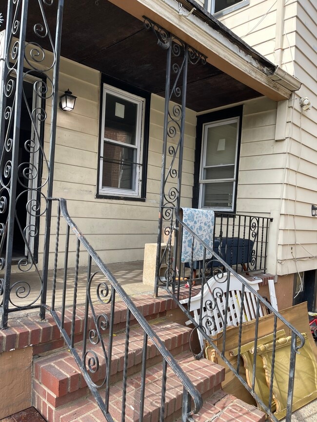 Photo - 59 E Paul Ave