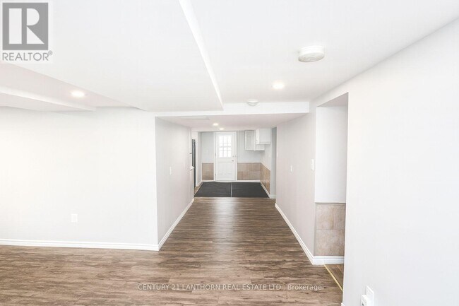 Photo - 32 Ontario St Unit 2