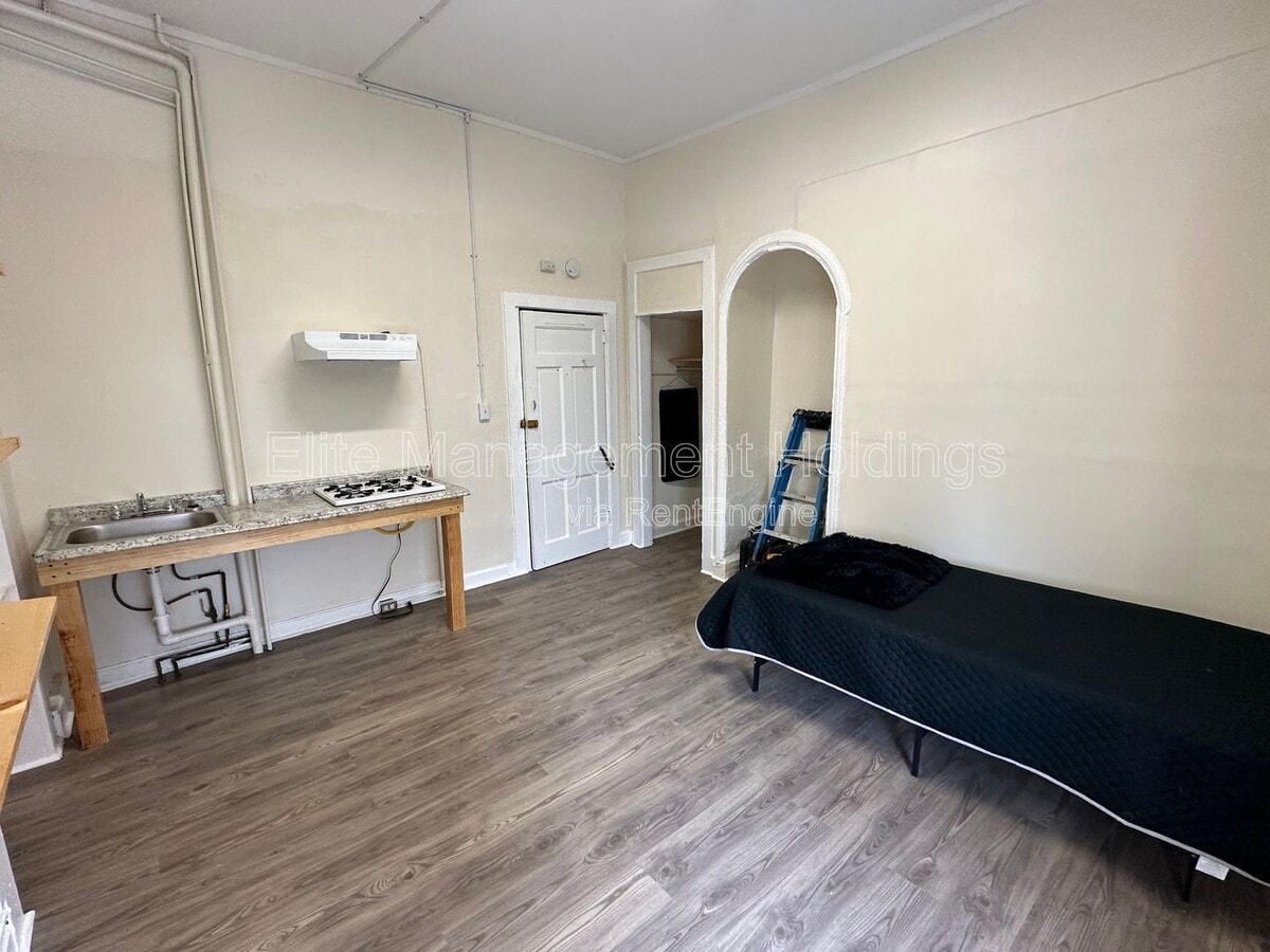 Photo - 11 Lincoln Park