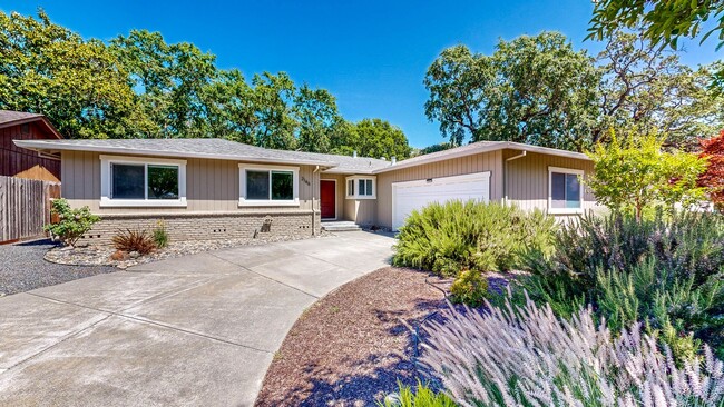 Photo - Rincon Valley Single Level, Landscaper Included!