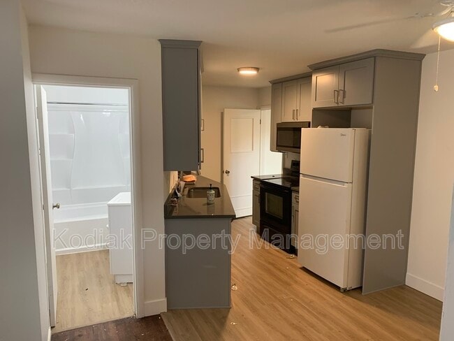 Building Photo - 3739 3325 W Rental