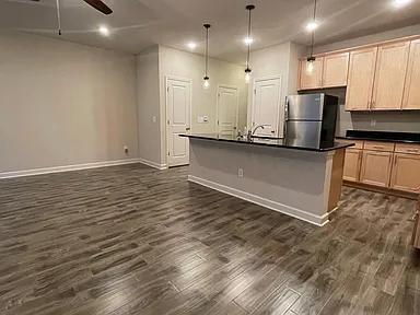 Photo - 1915 Fleming Rd