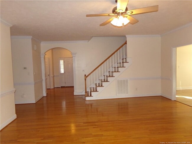 Photo - 290 Robeson St