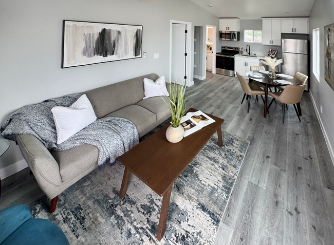 Photo - 1/2 MONTH FREE! Brand New Build Between No... Unit 4349 Bancroft  101
