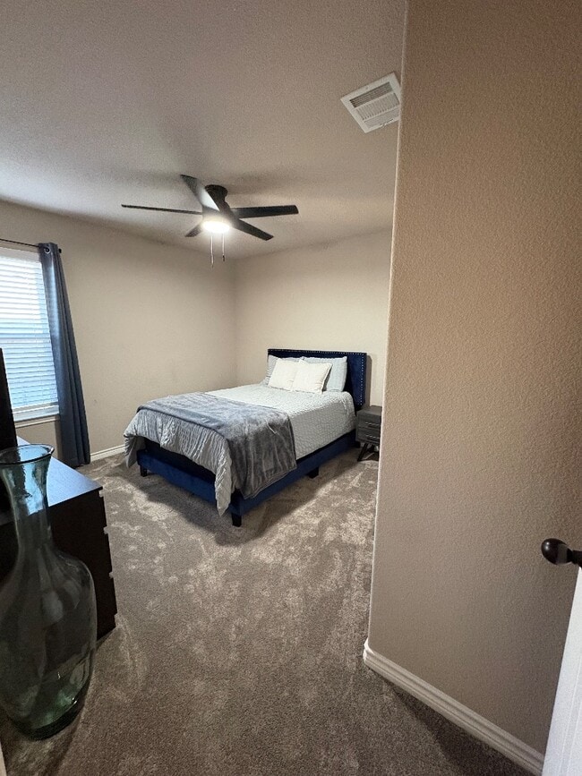 Photo - 6708 Oliver Loving Dr