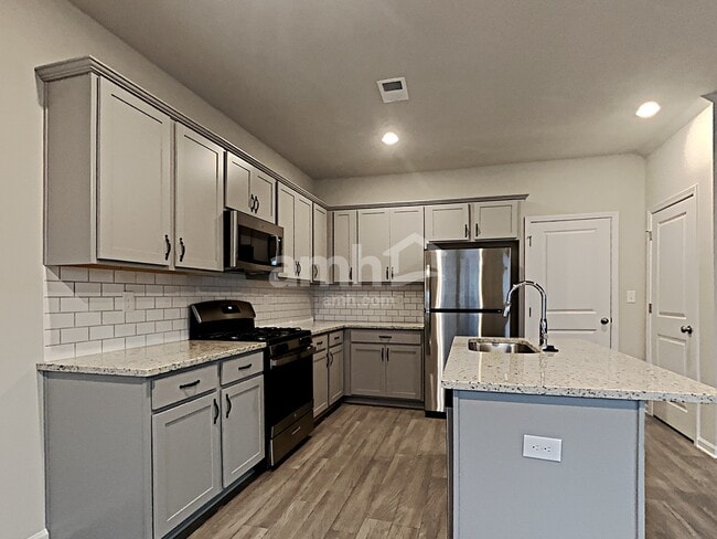339 Winston Cir