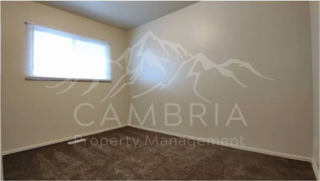 Photo - Cozy 2 Bedroom Available in Salt Lake
