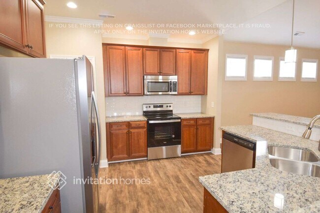 Photo - 250 Denby Cir