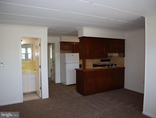 Photo - 319 Camden Ave Unit D