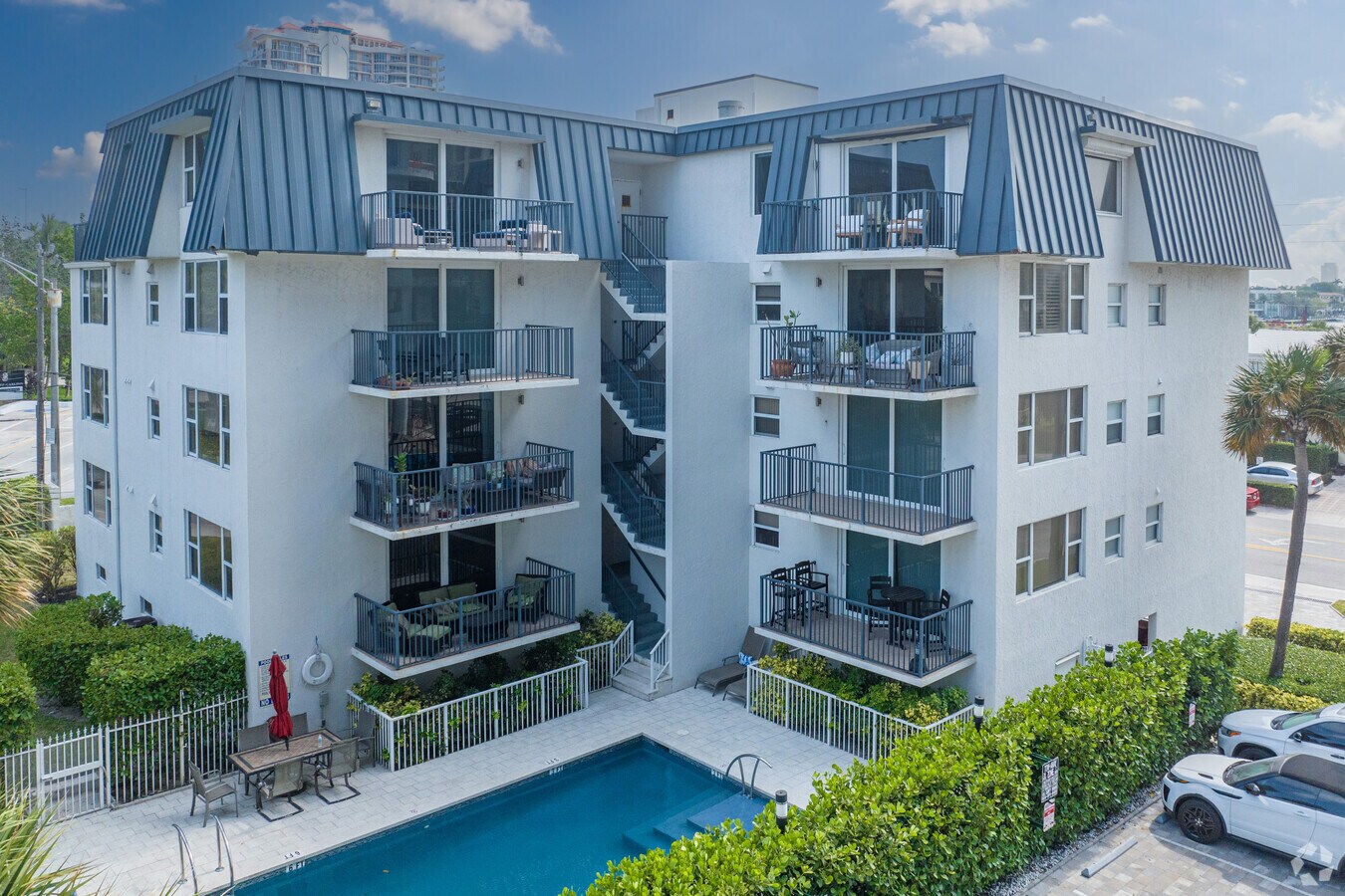 Primary - Wedgewood Court Apartments