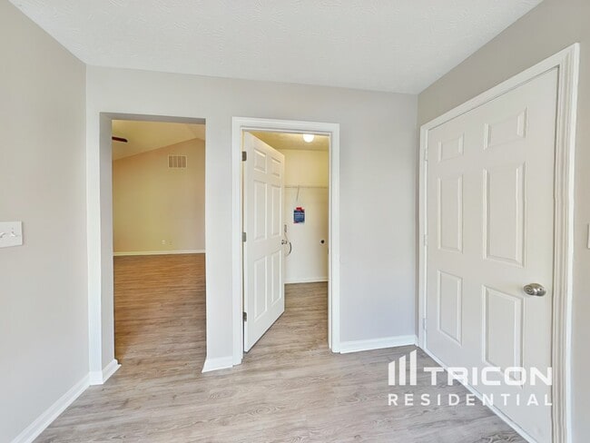 Photo - 737 Baskins Cir