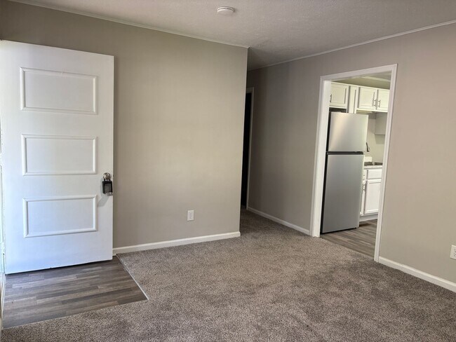 Photo - 3 Bedroom, 1.5 Bathroom in Mayodan!