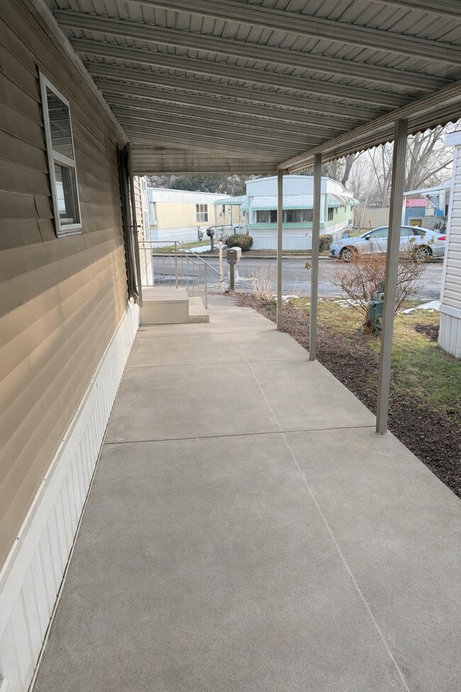 Photo - 145 Terri Dr