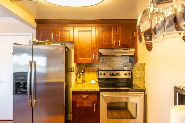 Photo - 3212 NE 12th St Unit 404