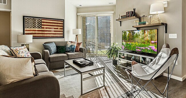 Model-Living-Room-01-Stadium-Apartments-Fort-Collins-CO-12