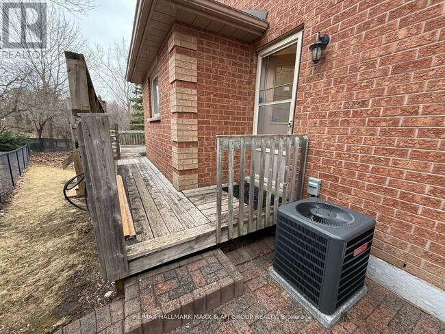 Photo - 34 Cypress Ct