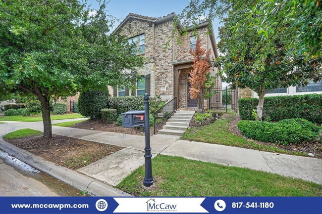 Building Photo - 6607 DeLeon St