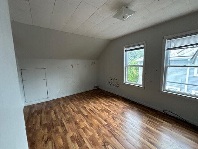 Photo - 1212 59th St