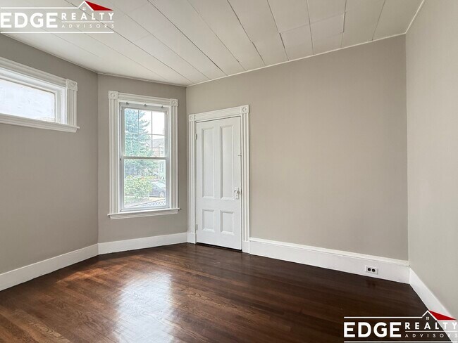 Photo - 46 Cushman Rd Unit 1