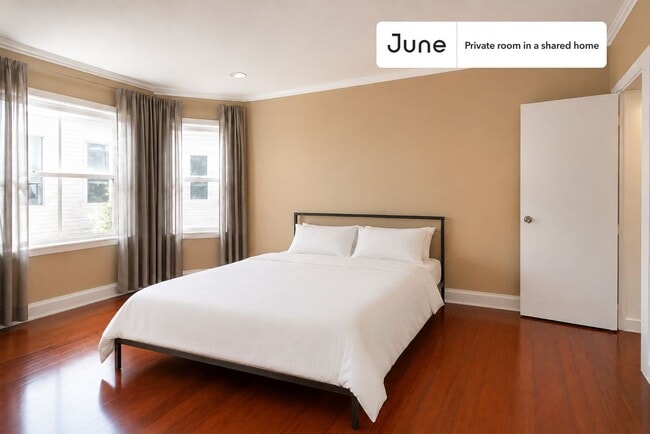 Building Photo - Room in Shared 6 bed/2 bath home in Allston Unit C