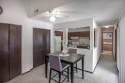 2BR, 1BA - 950 SF