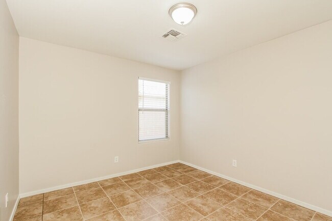 Photo - 25078 W Dove Trail