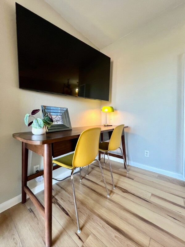 Photo - 1001 Castlerock Dr