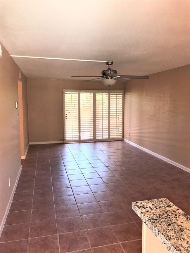 Photo - **FABULOUS- 1br/1ba CONDO (CAMELBACK & ARCADIA)