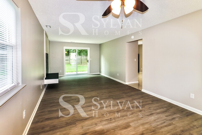 Photo - Prepare to fall in love with this 3 bedroom, 2.5 bathroom home