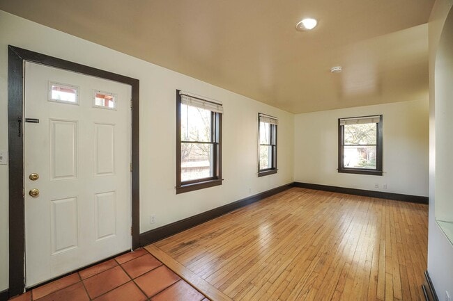 Photo - 2 Bedroom 1.5 Bath Farm House