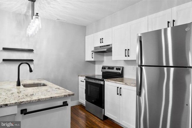 Photo - 118 Ashton Ct