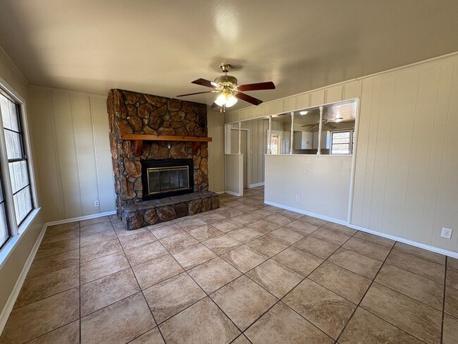 Photo - Amazing 4 bedroom/ 2bath house on beautiful lot!