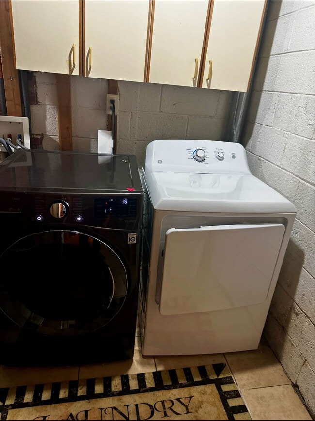 Photo - 5406 Shoemaker Farm Ln