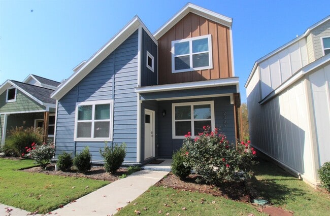 Building Photo - 2039 S Florida Way