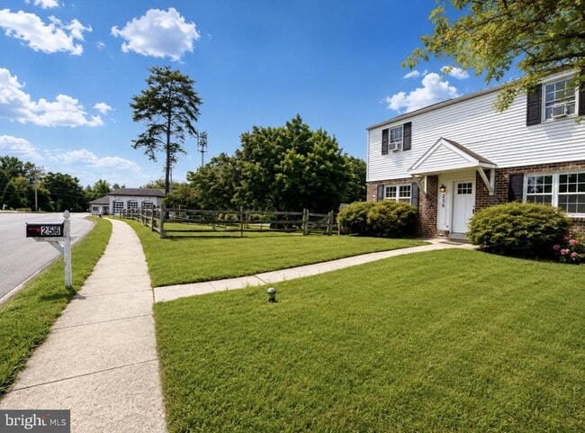 256 W Beidler Rd