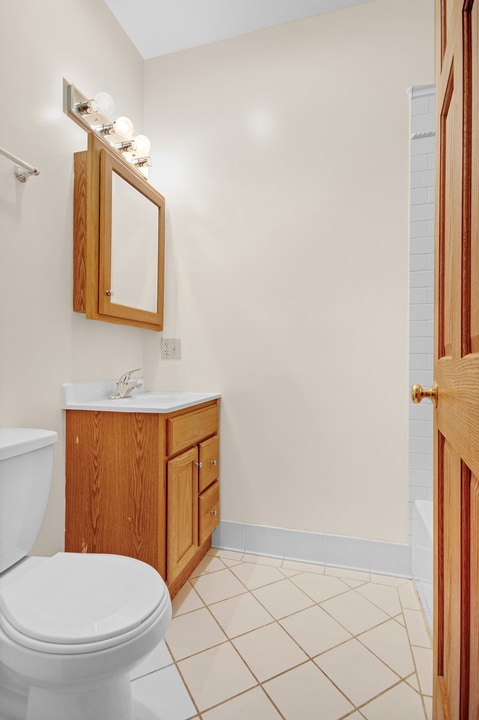 Photo - 1238 N Noble St Unit 3