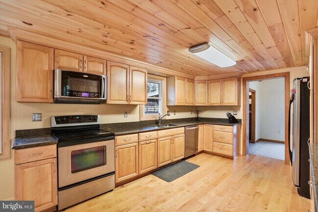 Photo - 39362 Rickard Rd