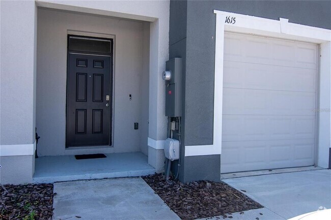 Building Photo - 1615 Hubbell Rd Rental