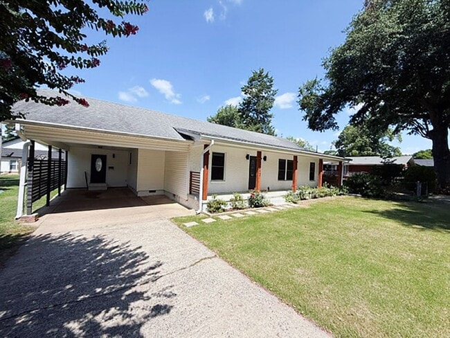 Photo - Home for Rent in Benton!