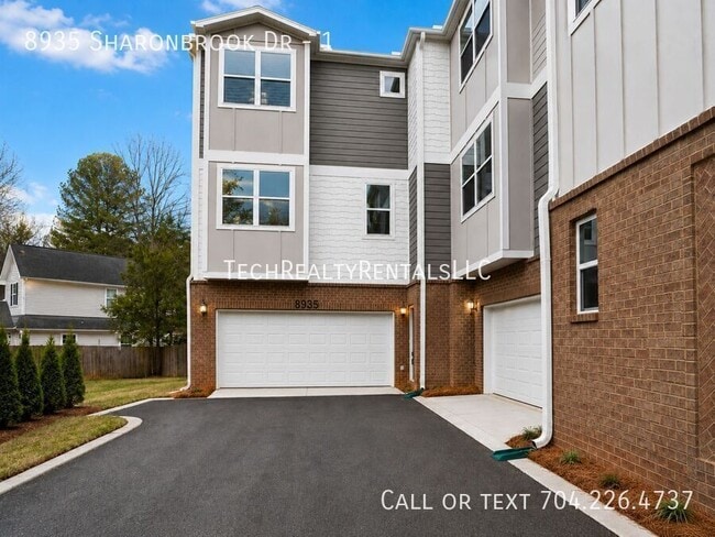 Building Photo - 8935 Sharonbrook Dr