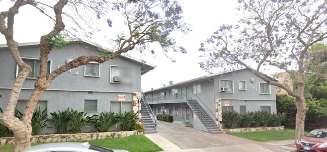 1042 Stanley