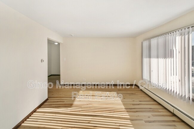 Photo - 2450 Terrace Ave