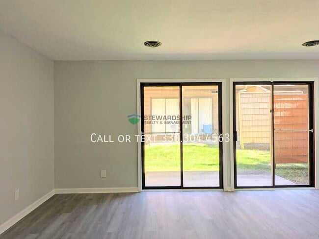 Photo - 691 Carroll St