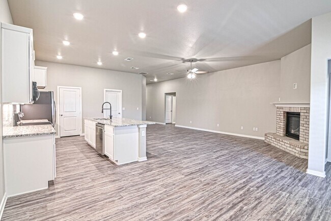 Photo - 2714 Southwest St