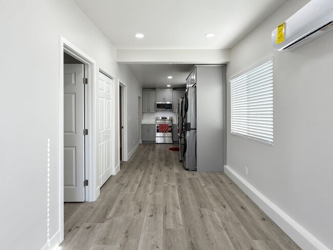 Photo - LB2123 Unit A