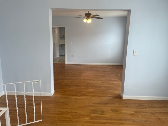Photo - 25 Ayr St Unit 1