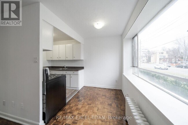 Photo - 2895 Bathurst St Unit 510