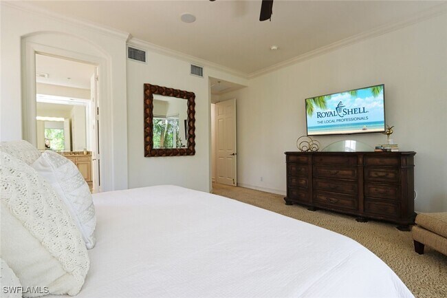 Photo - 2868 Tiburon Blvd E Unit 102