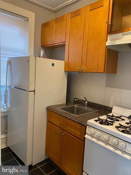 Photo - 3258 N Park Ave Unit 2F